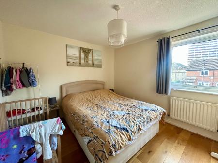 2 bedroom Terraced House to let in Wallace Street, Spital Tongues, Newcastle upon Tyne, NE2