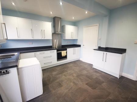 2 bedroom Terraced House to let in Kenton Lane, Kenton, Newcastle upon Tyne, NE3
