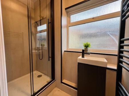 1 bedroom House of Multiple Occupation to let in Elmwood Street, Sunderland, SR2