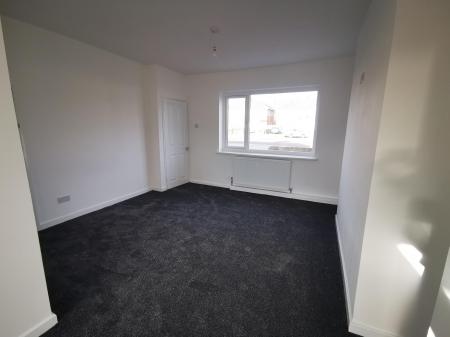 3 bedroom Semi-detached house to let in Twentyfifth Avenue, Blyth, NE24