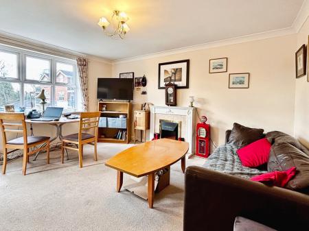 2 bedroom Flat for sale in Belvedere Gardens, Benton, Newcastle upon Tyne, NE12