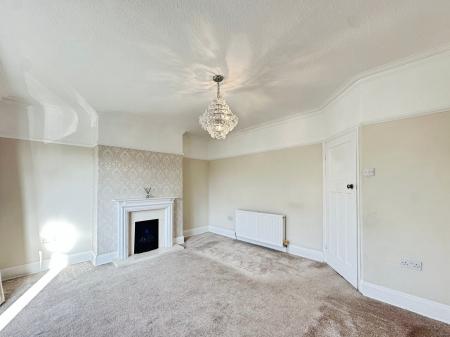 2 bedroom Flat for sale in Guelder Road, High Heaton, Newcastle upon Tyne, NE7