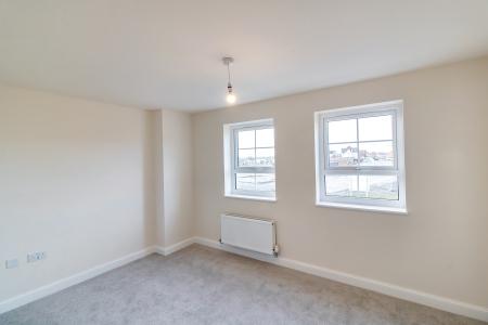 3 bedroom Semi-detached house to let in Violet Drive, Cramlington, NE23