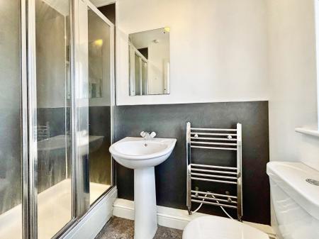3 bedroom End of terrace house for sale in Greyfriars Lane, Longbenton, Newcastle upon Tyne, NE12