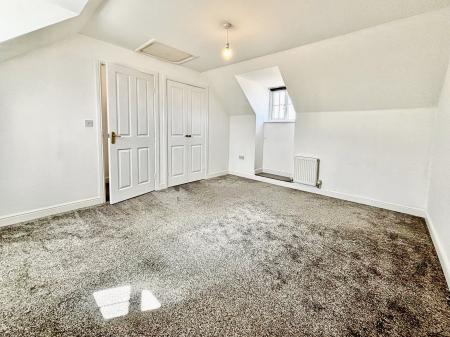 3 bedroom End of terrace house for sale in Greyfriars Lane, Longbenton, Newcastle upon Tyne, NE12