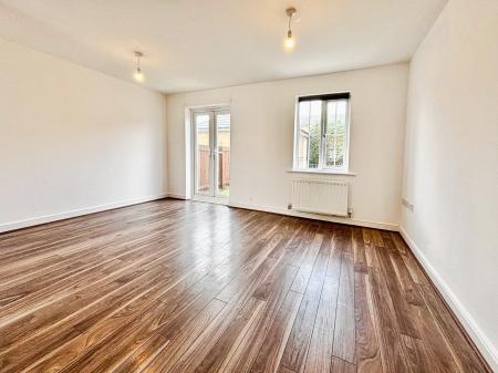 3 bedroom End of terrace house for sale in Greyfriars Lane, Longbenton, Newcastle upon Tyne, NE12