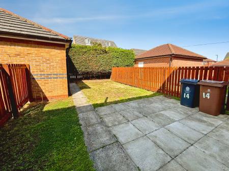 3 bedroom End of terrace house for sale in Greyfriars Lane, Longbenton, Newcastle upon Tyne, NE12