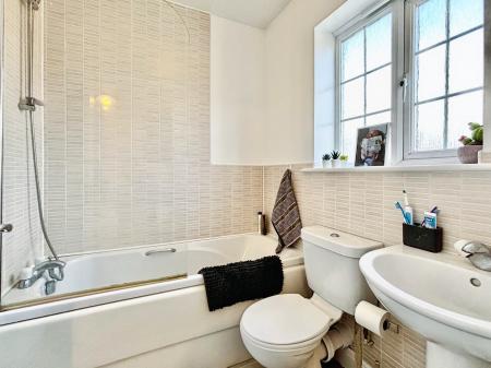 1 bedroom Coach House for sale in Beaumaris Court, Longbenton, Newcastle upon Tyne, NE12