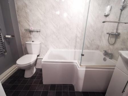 1 bedroom Flat to let in Roseberry Grange, Palmersville, Newcastle upon Tyne, NE12