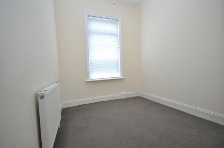 2 bedroom Flat to let in Sandringham Terrace, Roker, Sunderland, SR6
