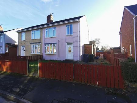 3 bedroom Semi-detached house to let in Glenfield Road, Longbenton, Newcastle upon Tyne, NE12