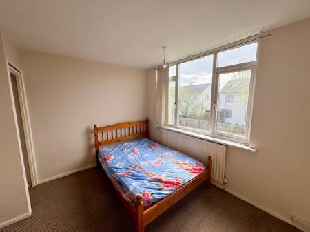 3 bedroom Semi-detached house to let in Glenfield Road, Longbenton, Newcastle upon Tyne, NE12
