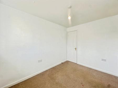 2 bedroom Terraced House for sale in Housesteads Gardens, Longbenton, Newcastle upon Tyne, NE12