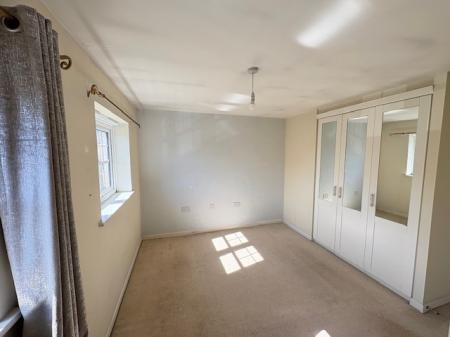 2 bedroom Semi-detached house to let in Aydon Gardens, Longbenton, NE12