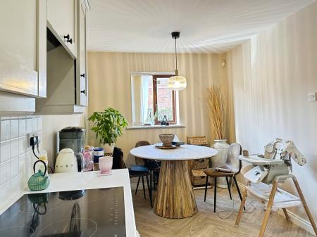 1 bedroom Flat for sale in Williams Park, Benton, Newcastle upon Tyne, NE12