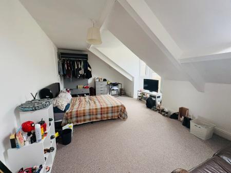 8 bedroom House of Multiple Occupation to let in Mowbray Close, Sunderland, SR2