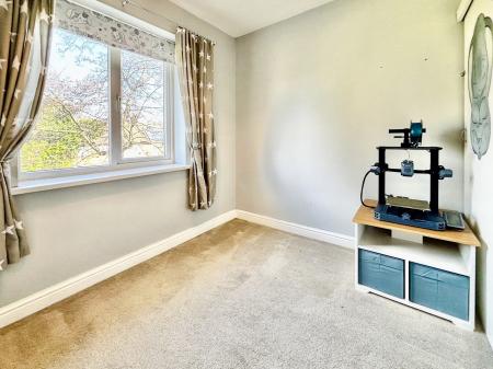 3 bedroom End of terrace house for sale in The Roundway, Longbenton, Newcastle upon Tyne, NE12