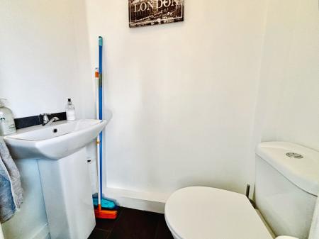 3 bedroom End of terrace house for sale in The Roundway, Longbenton, Newcastle upon Tyne, NE12