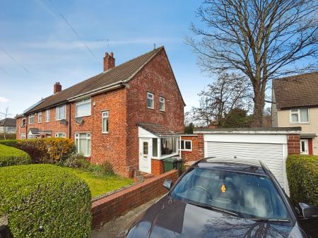 3 bedroom End of terrace house for sale in The Roundway, Longbenton, Newcastle upon Tyne, NE12