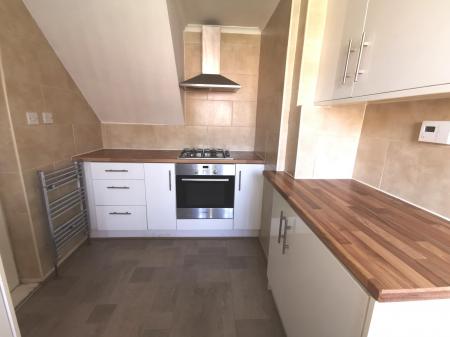 2 bedroom Terraced House to let in Coach Road, Washington, NE37