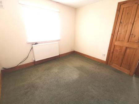 2 bedroom Terraced House to let in Coach Road, Washington, NE37