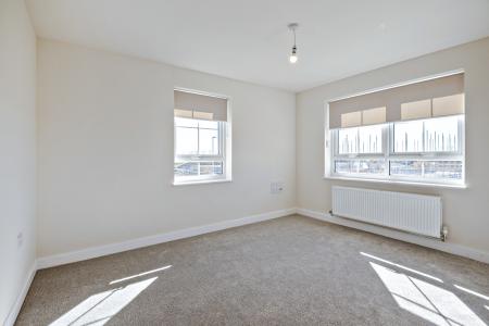 4 bedroom Town house to let in Violet Street, Cramlington, NE23