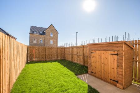 4 bedroom Town house to let in Violet Street, Cramlington, NE23