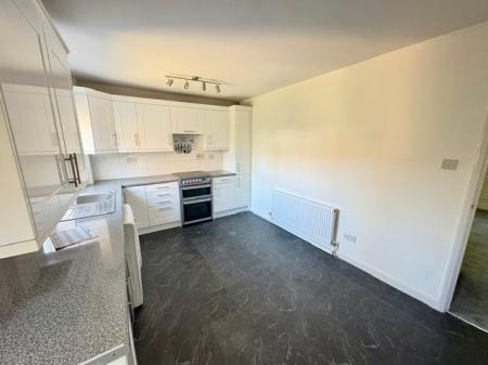 3 bedroom Terraced House to let in Hunters Road, Spital Tongues, Newcastle upon Tyne, NE2