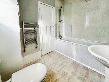 2 bedroom Flat for sale in Eastbourne Avenue, Walker, Newcastle upon Tyne, NE6