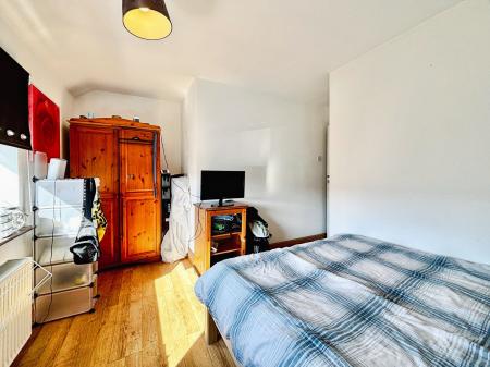 3 bedroom End of terrace house for sale in Shearwater Avenue, Longbenton, Newcastle upon Tyne, NE12