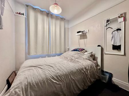 2 bedroom Flat to let in Chillingham Road, Heaton, Newcastle upon Tyne, NE6