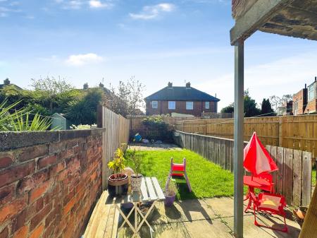 2 bedroom Flat for sale in Benfield Road, Heaton, Newcastle upon Tyne, NE6