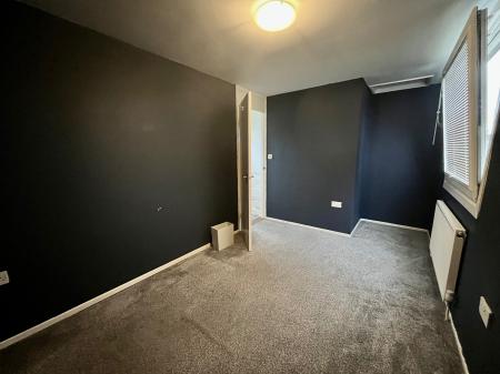 3 bedroom Semi-detached house to let in Chesters Avenue, Longbenton, Newcastle upon Tyne, NE12