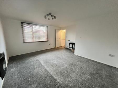 3 bedroom Semi-detached house to let in Chesters Avenue, Longbenton, Newcastle upon Tyne, NE12