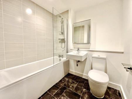 2 bedroom Maisonette for sale in Rosalind Place, Ouseburn, Newcastle upon Tyne, NE6
