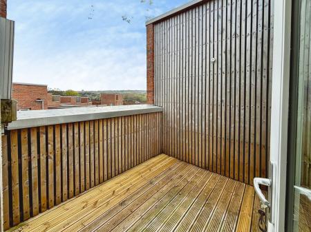 2 bedroom Maisonette for sale in Rosalind Place, Ouseburn, Newcastle upon Tyne, NE6