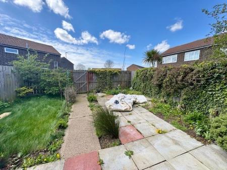 3 bedroom Terraced House to let in Garth 25, Killingworth, NE12