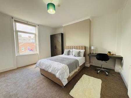 1 bedroom House of Multiple Occupation to let in Elmwood Street, Sunderland, SR2