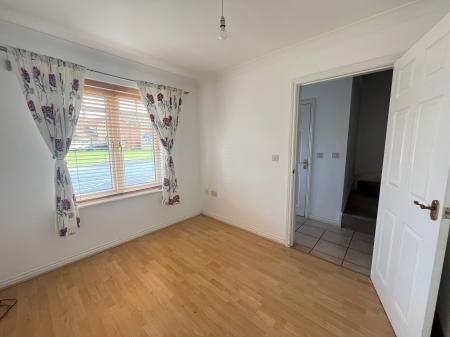 4 bedroom Detached house to let in Forest Gate, Palmersville, Newcastle upon Tyne, NE12
