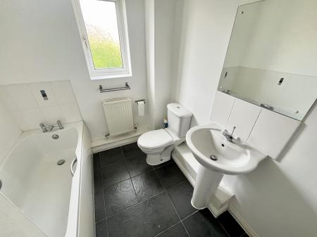 4 bedroom Detached house to let in Forest Gate, Palmersville, Newcastle upon Tyne, NE12