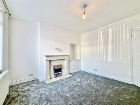 2 bedroom End of terrace house for sale in Allanville, Camperdown, Newcastle upon Tyne, NE12