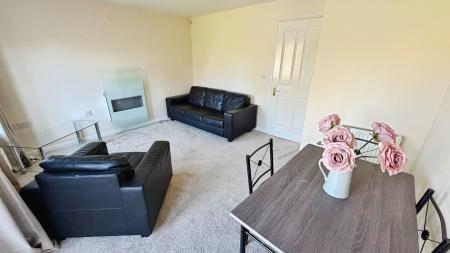 2 bedroom Terraced House to let in Chesters Avenue, Longbenton, Newcastle upon Tyne, NE12
