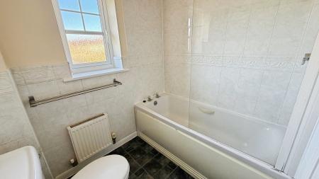 2 bedroom Terraced House to let in Chesters Avenue, Longbenton, Newcastle upon Tyne, NE12
