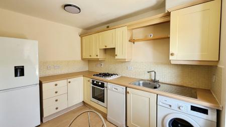 2 bedroom Terraced House to let in Chesters Avenue, Longbenton, Newcastle upon Tyne, NE12