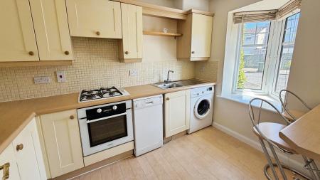 2 bedroom Terraced House to let in Chesters Avenue, Longbenton, Newcastle upon Tyne, NE12