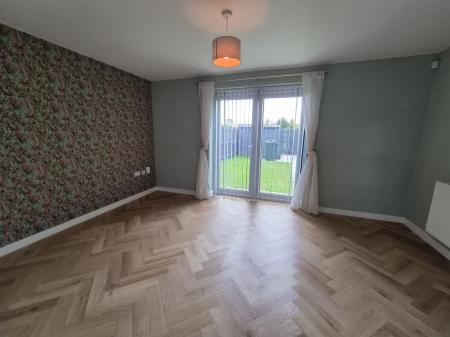 2 bedroom Terraced House to let in Charlotte Place, Longbenton, NE12