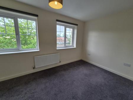 2 bedroom Terraced House to let in Charlotte Place, Longbenton, NE12