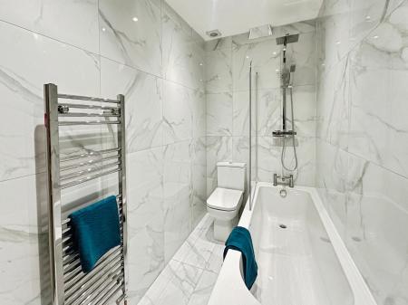 3 bedroom Terraced House for sale in Links Green Walk, Gosforth, Newcastle upon Tyne, NE3