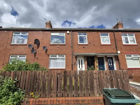 2 bedroom Flat to let in Chatsworth Gardens, Newcastle upon Tyne, NE6
