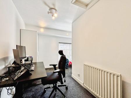 3 bedroom Terraced House for sale in Earsdon Terrace, West Allotment, Newcastle upon Tyne, NE27